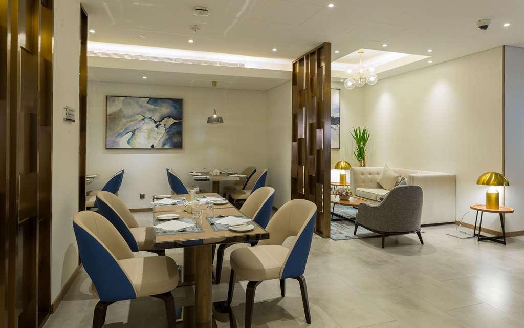 Comfort Hotel Jeddah King Road Exterior foto
