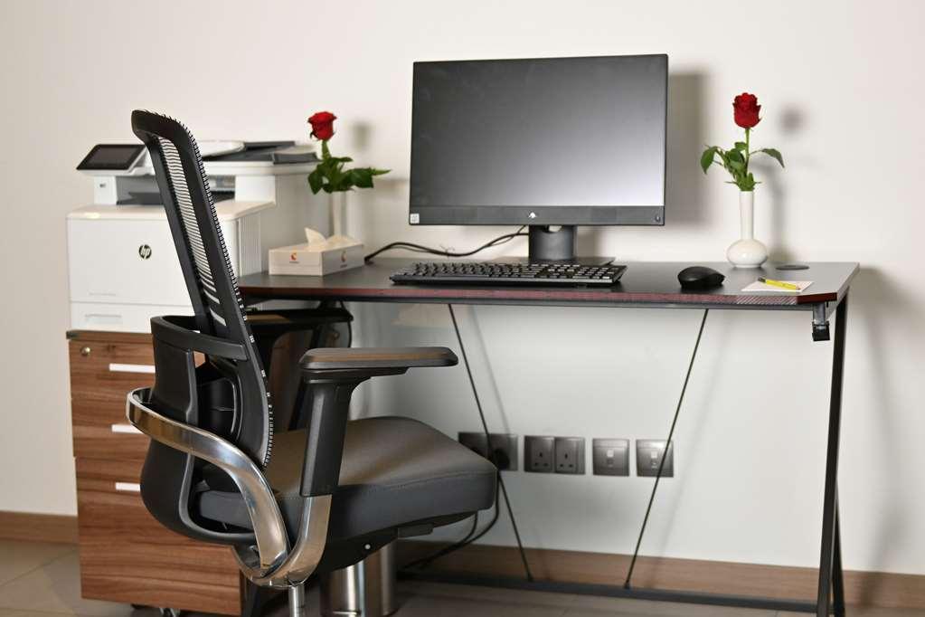 Comfort Hotel Jeddah King Road Einrichtungen foto